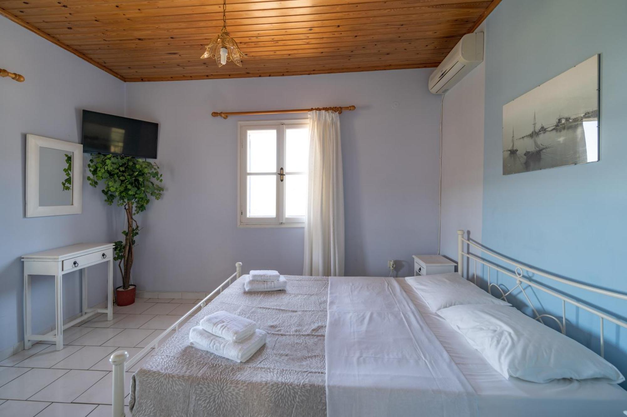 Philyra Appartments Agia Pelagia  Номер фото